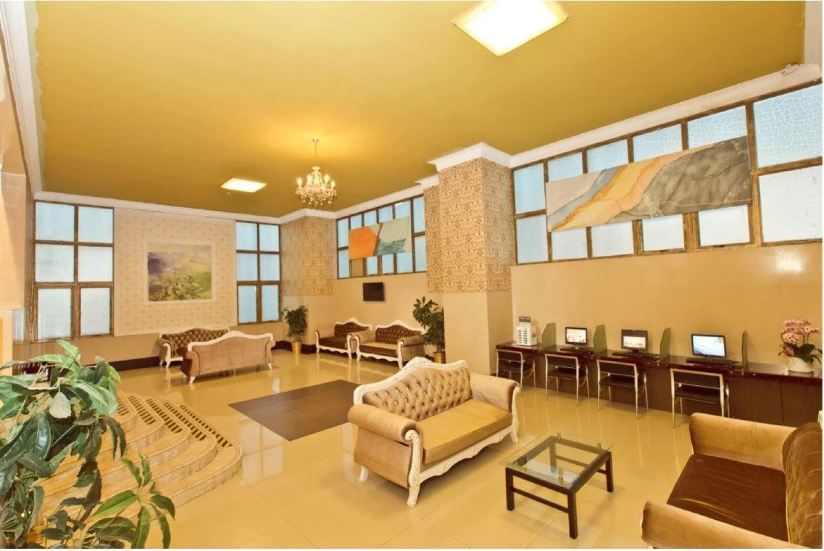 Magnificent International Hotel