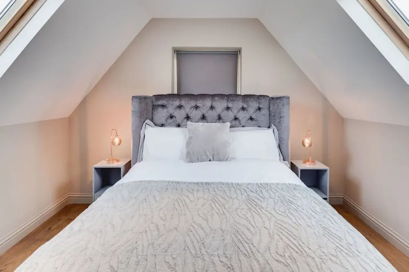 Brook Barn with Sauna & Hot Tub