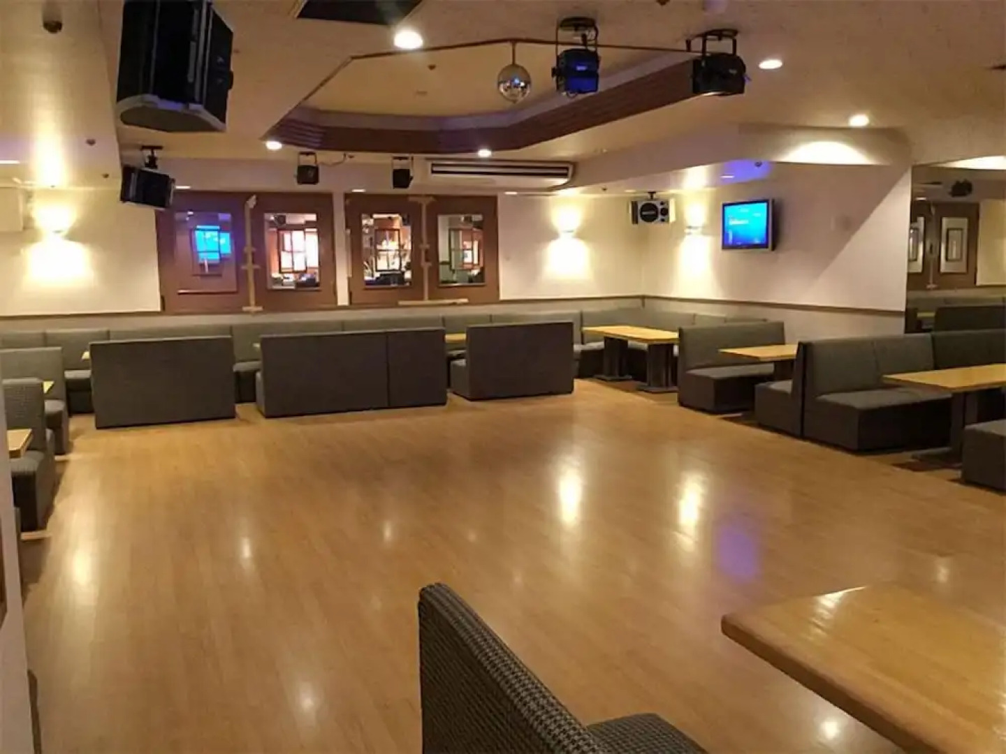 Kyodo Omachi Building Omachi-So