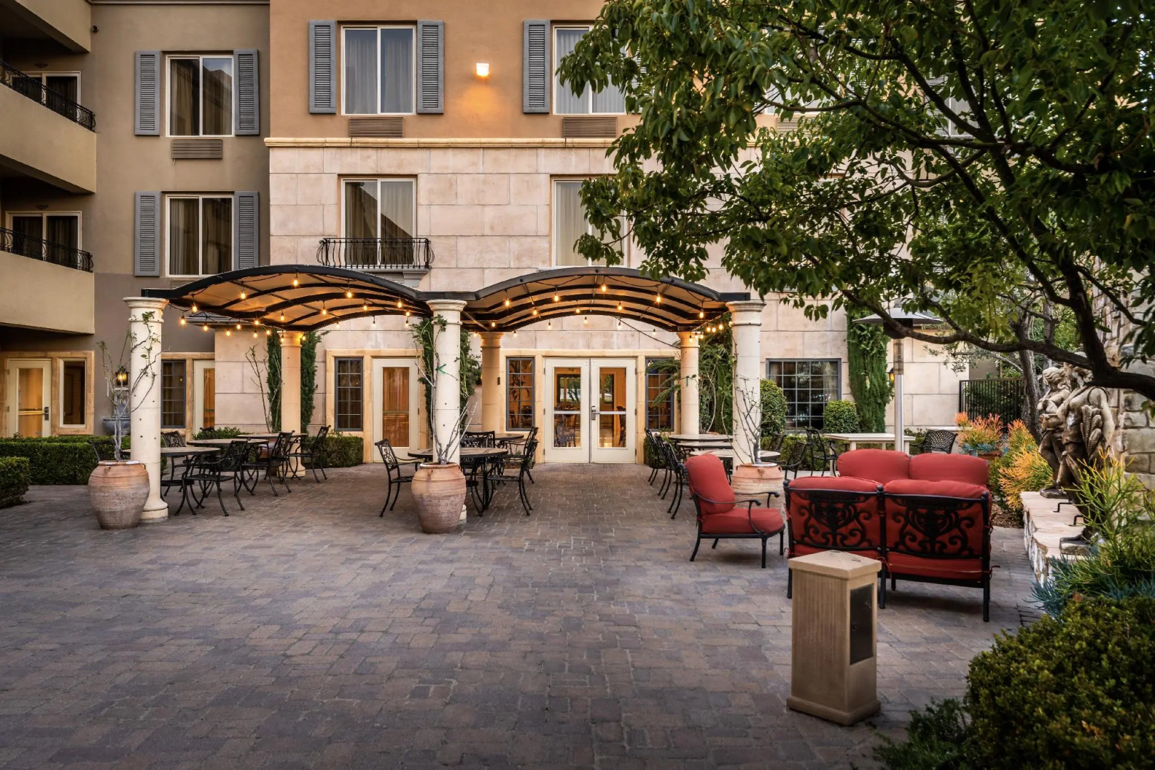 Ayres Hotel Seal Beach - Cypress