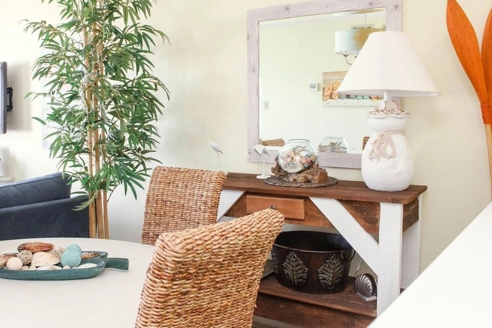 Casa Sea-Esta - 2 Br condo by RedAwning