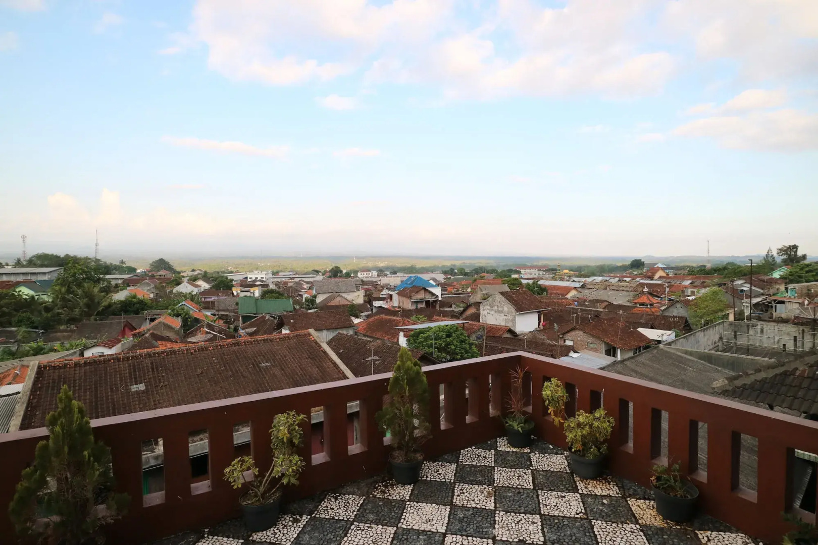 Hotel Wisata by ZUZU