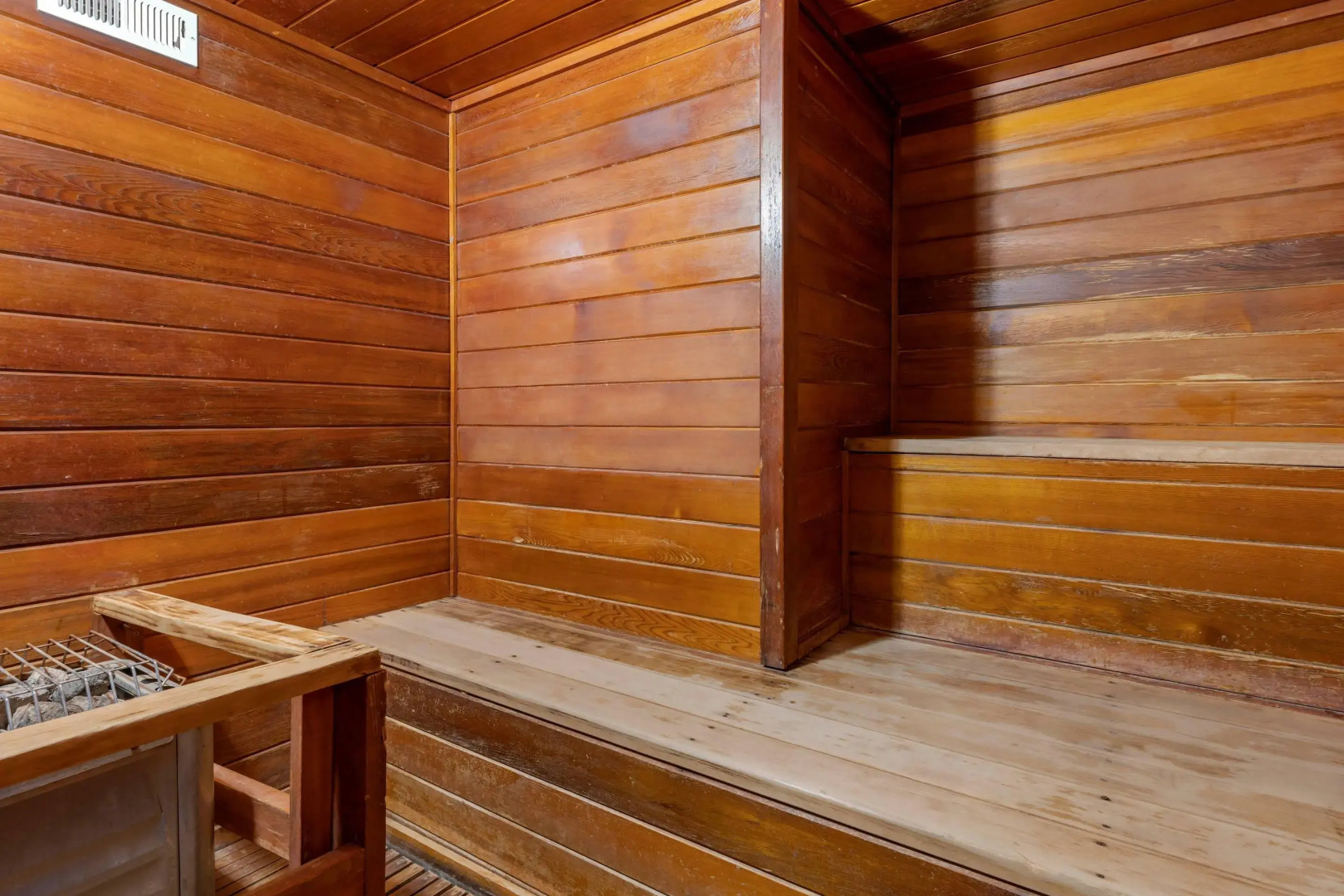 Lloyd Hotel Astoria Bayfront, an Ascend Collection Hotel