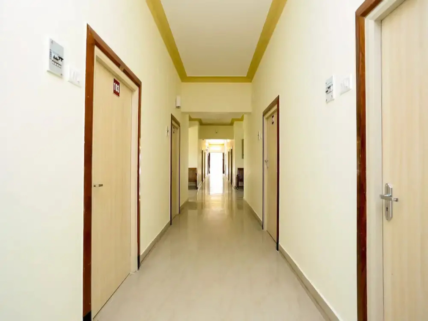 OYO 18627 Hotel Mithila