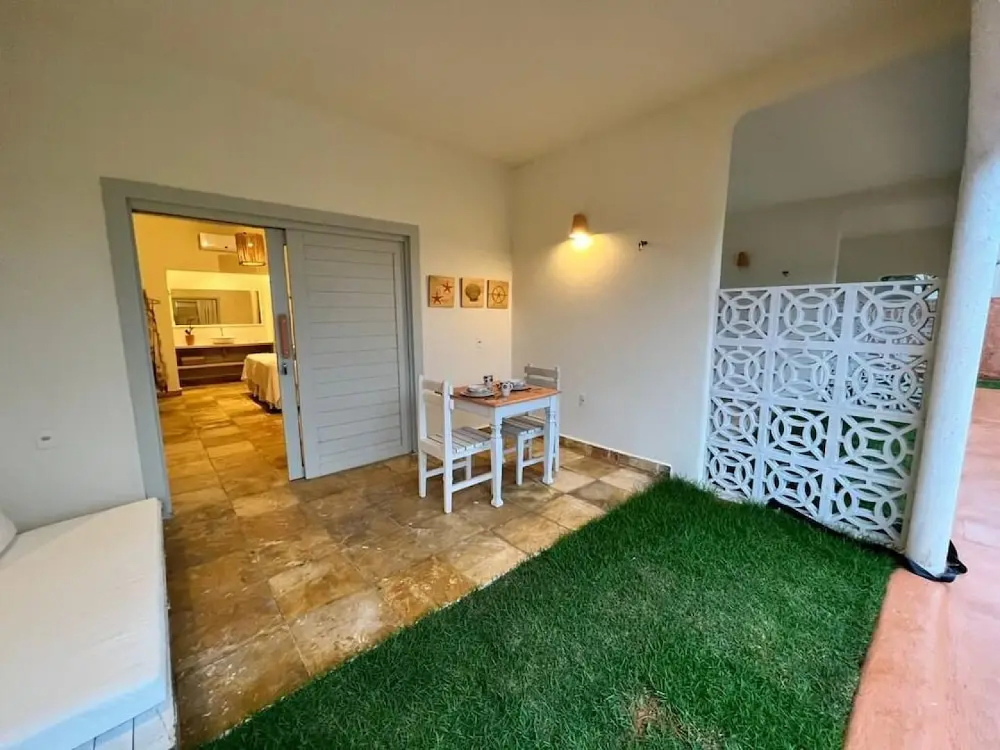 Maravista Guest House