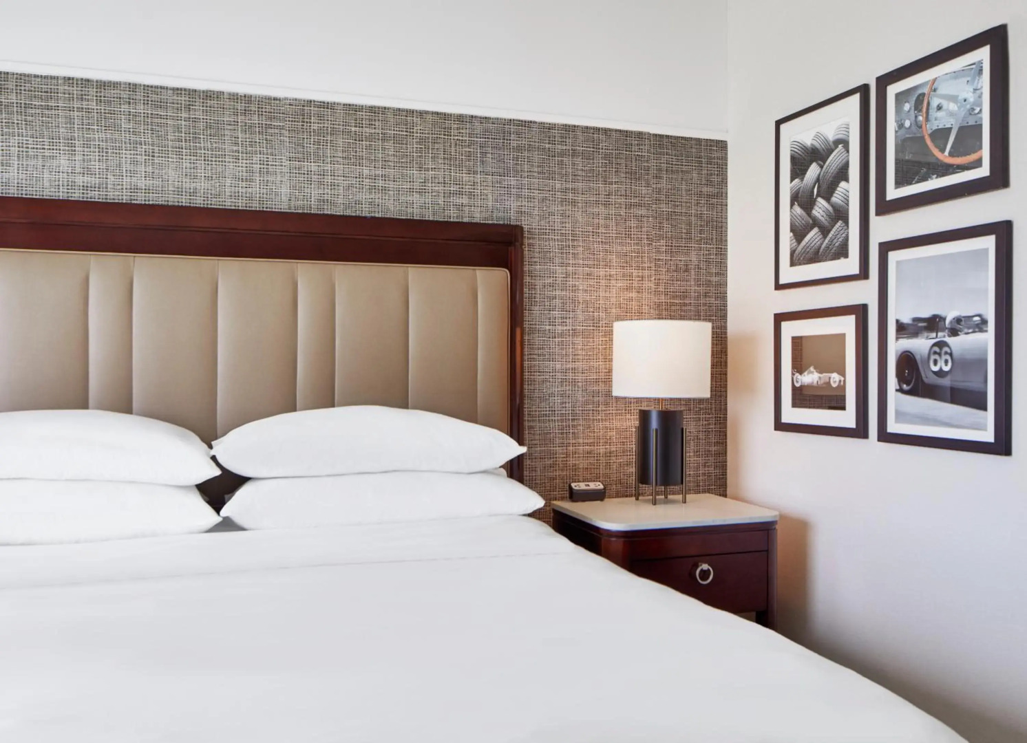 Sheraton Indianapolis Hotel at Keystone Crossing