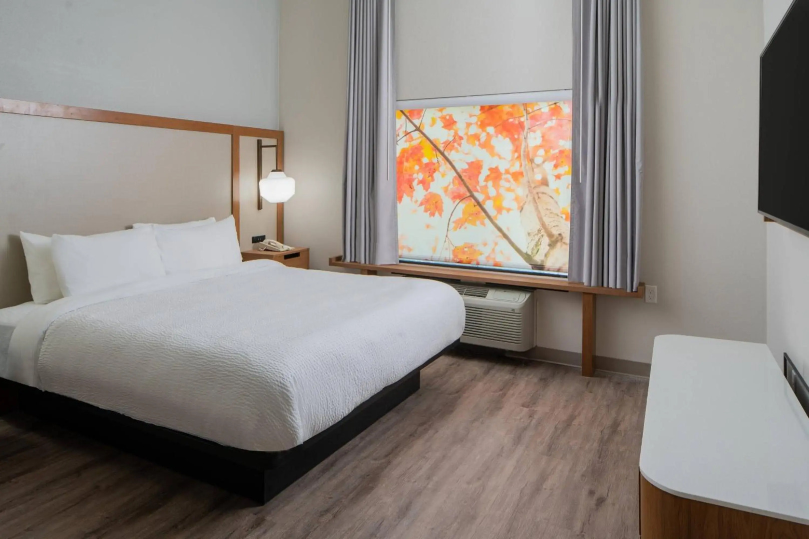 Monte Carlo Inn Vaughan Suites