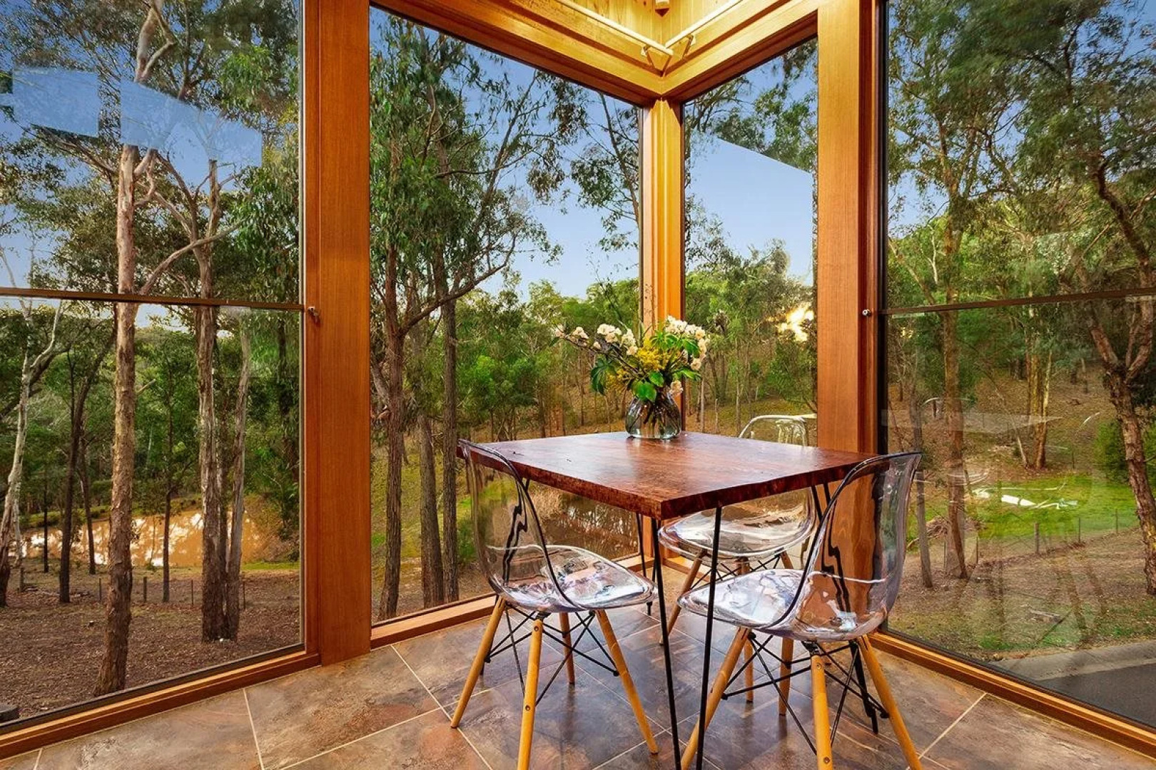 Stonehill Retreat - Private, Secluded, Luxury