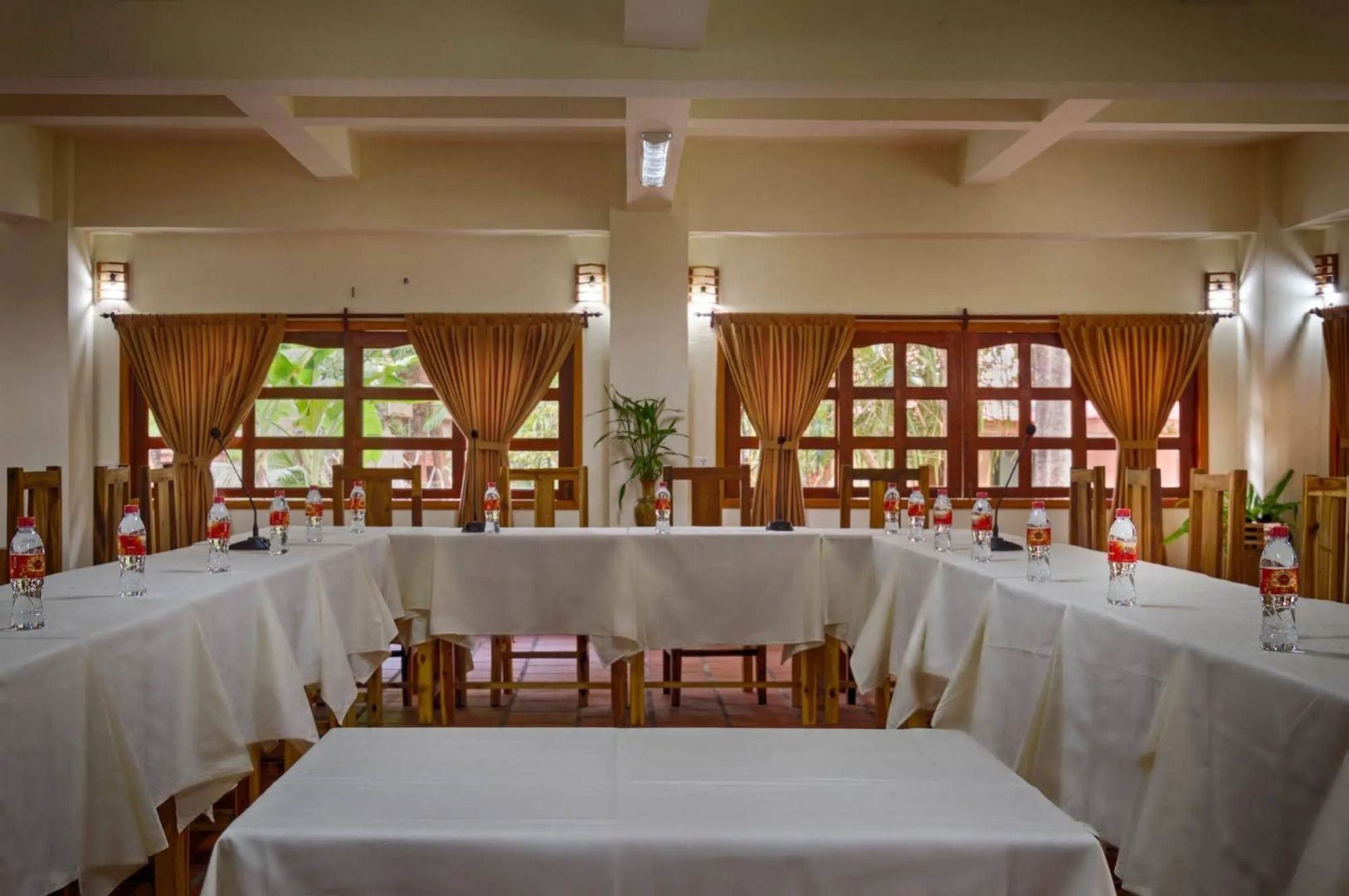 Le Flamboyant Resort