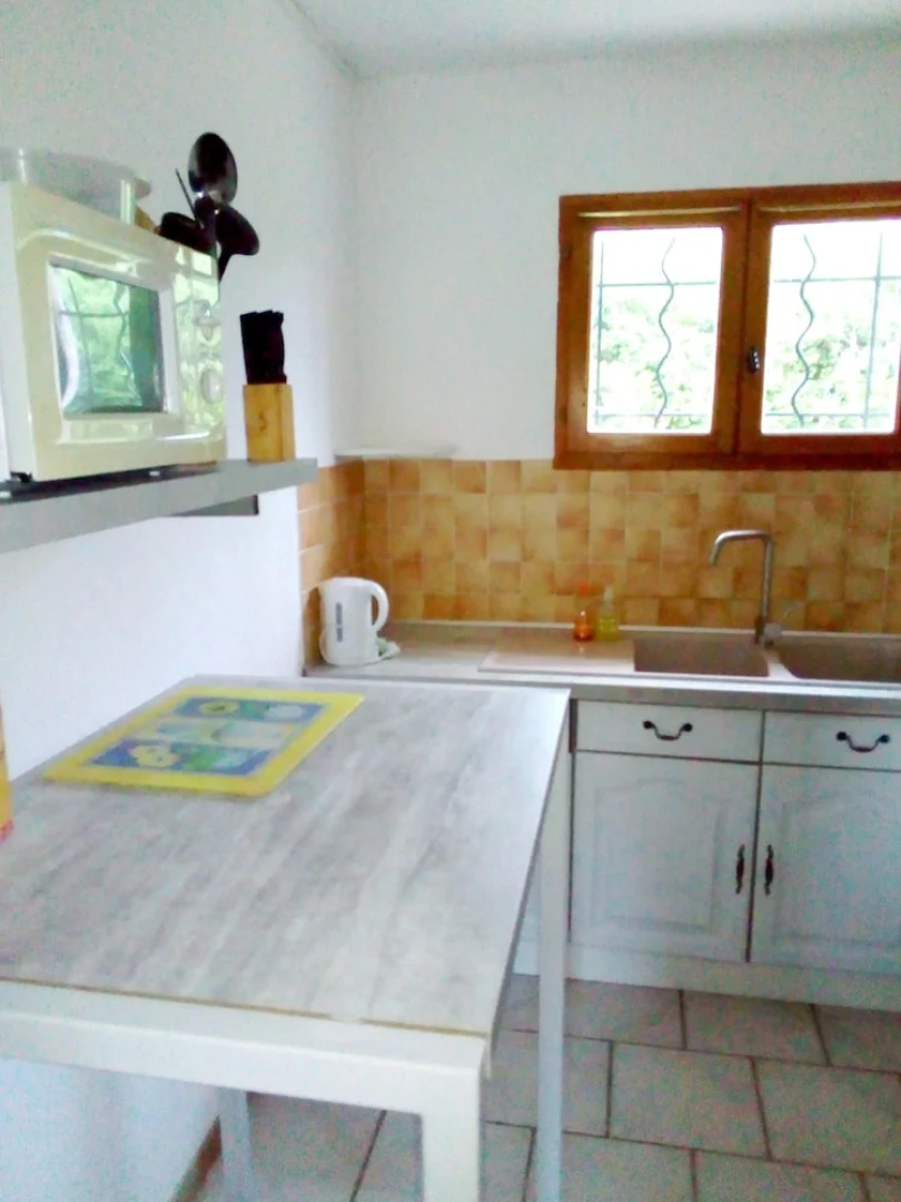 House With 2 Bedrooms in St Julien les Rosiers, With Enclosed Garden a