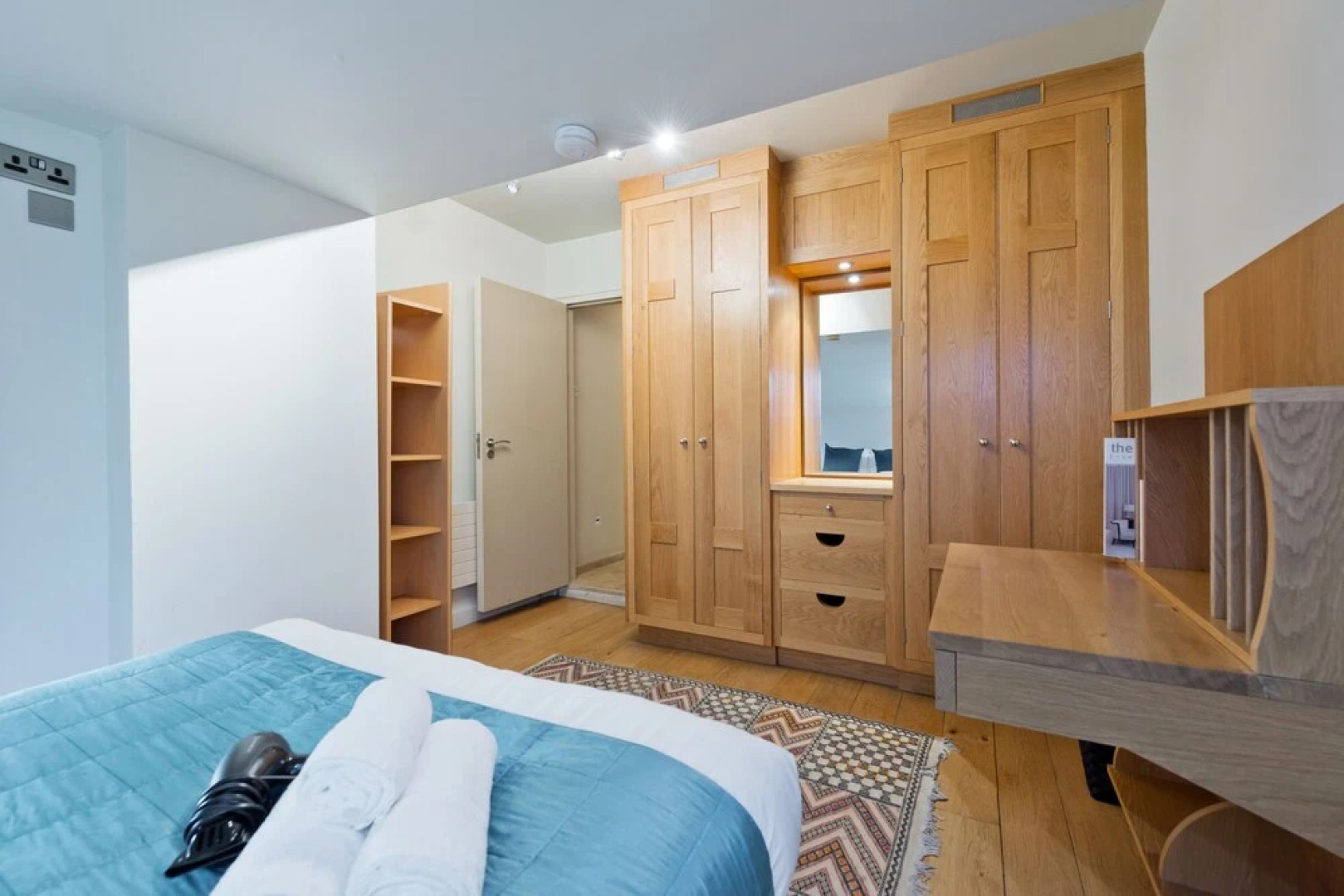 The Oscar Wilde Suite by 5STARSTAY