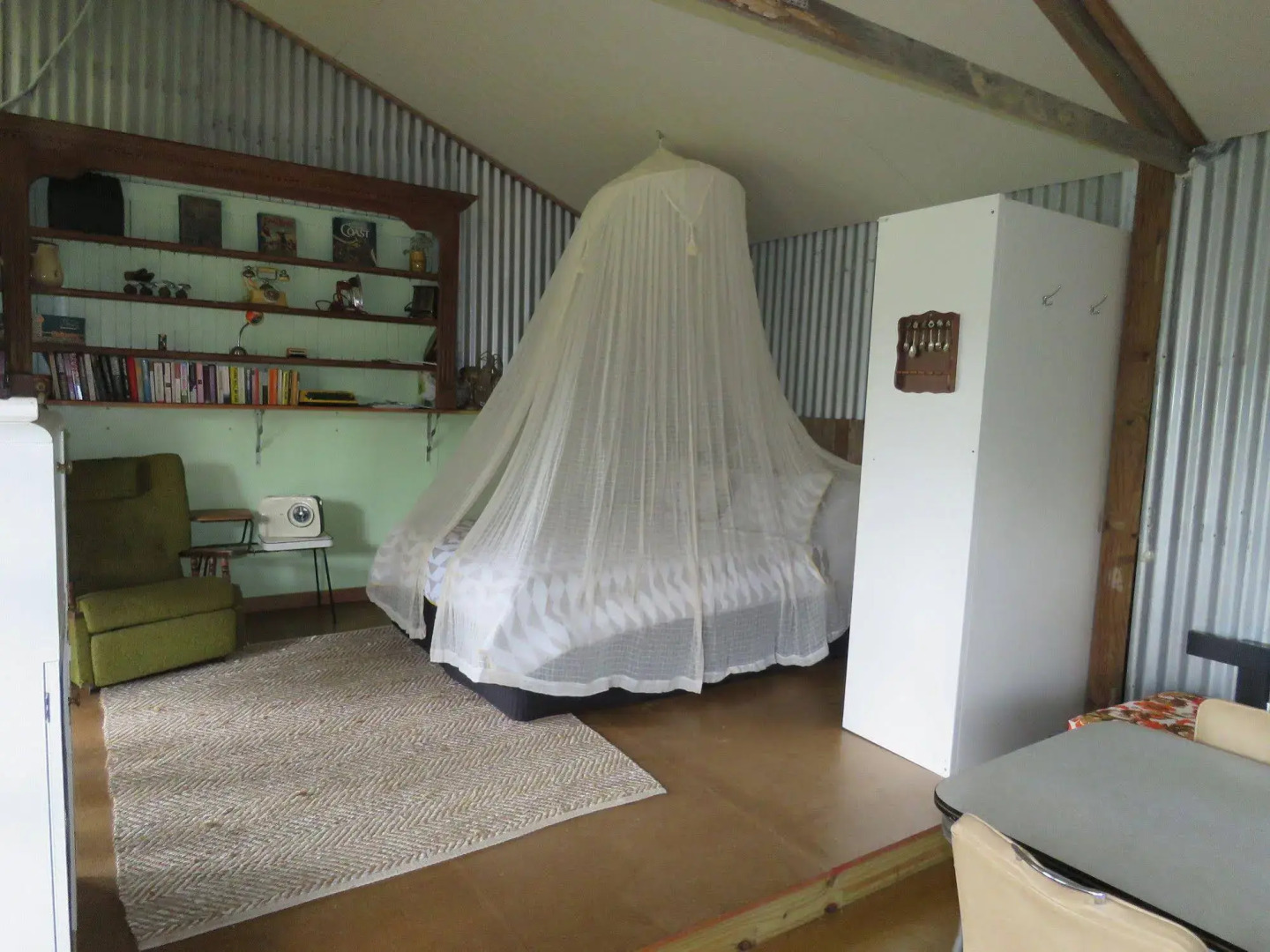 Fig Tree Retro Studio