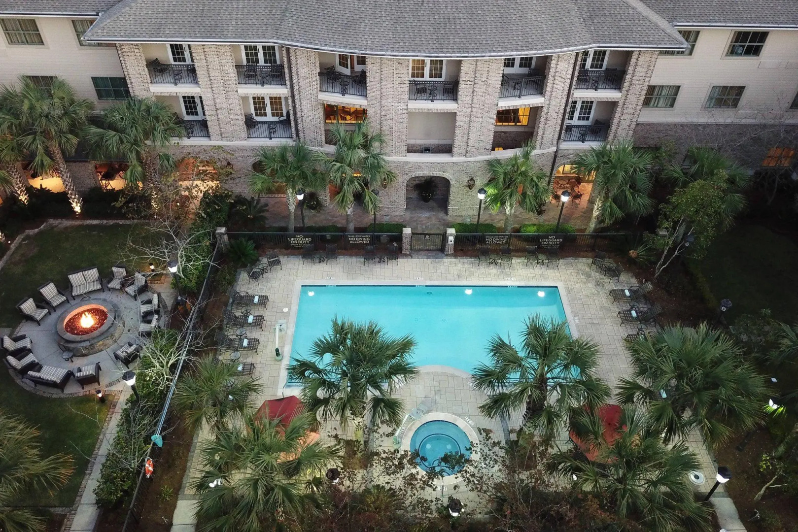 Courtyard by Marriott Charleston Mount Pleasant