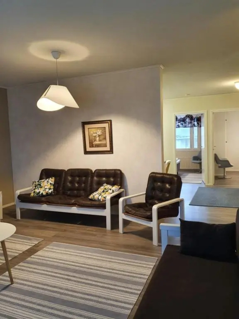 Jääskän Loma, Ratatie 3 Asunto 1