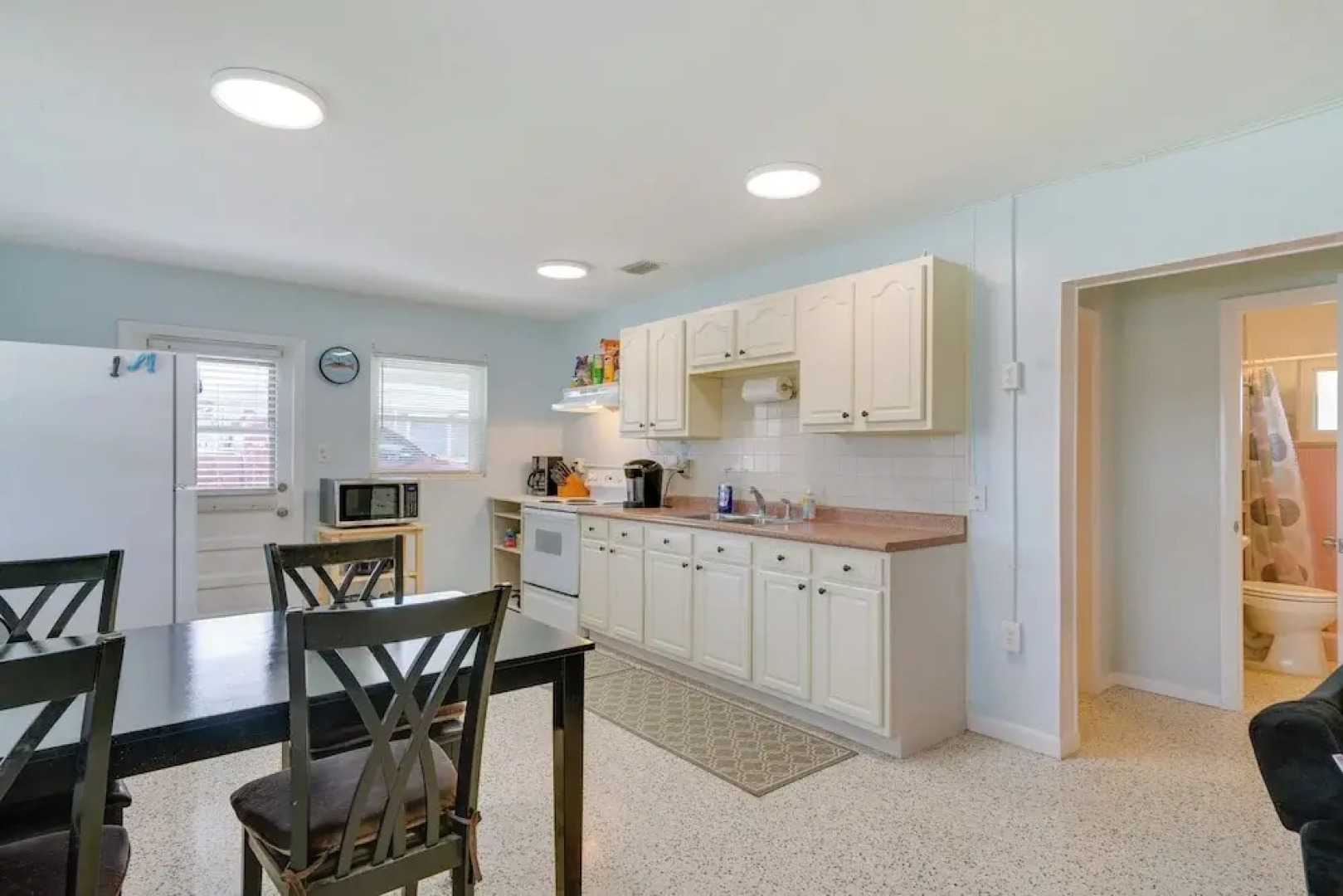 Waterfront Okeechobee Getaway w/ Backyard Dock!