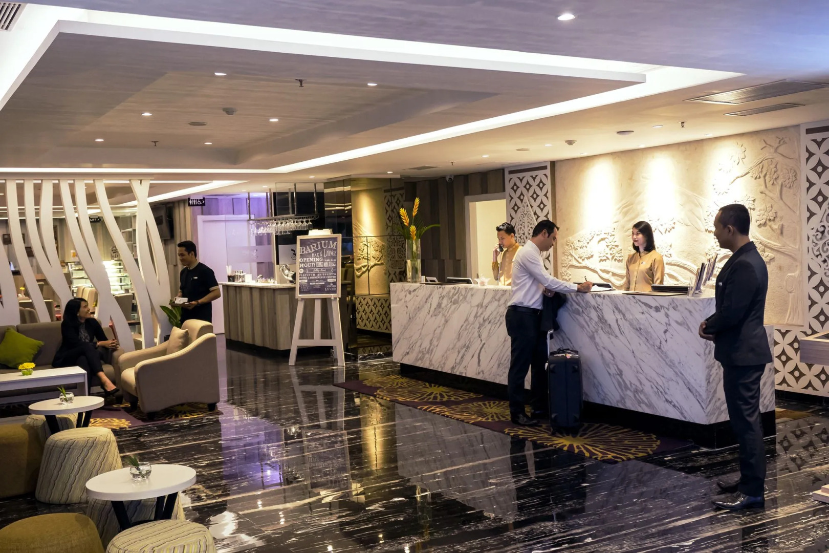 Platinum Adisucipto Hotel & Conference