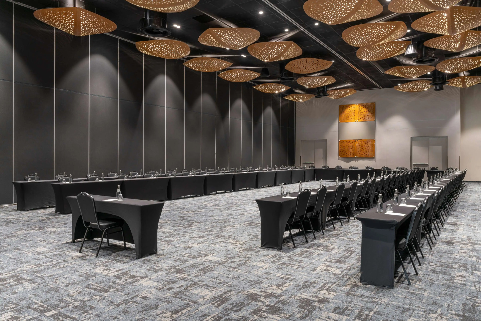 Radisson Hotel and Convention Centre OR Tambo Airport