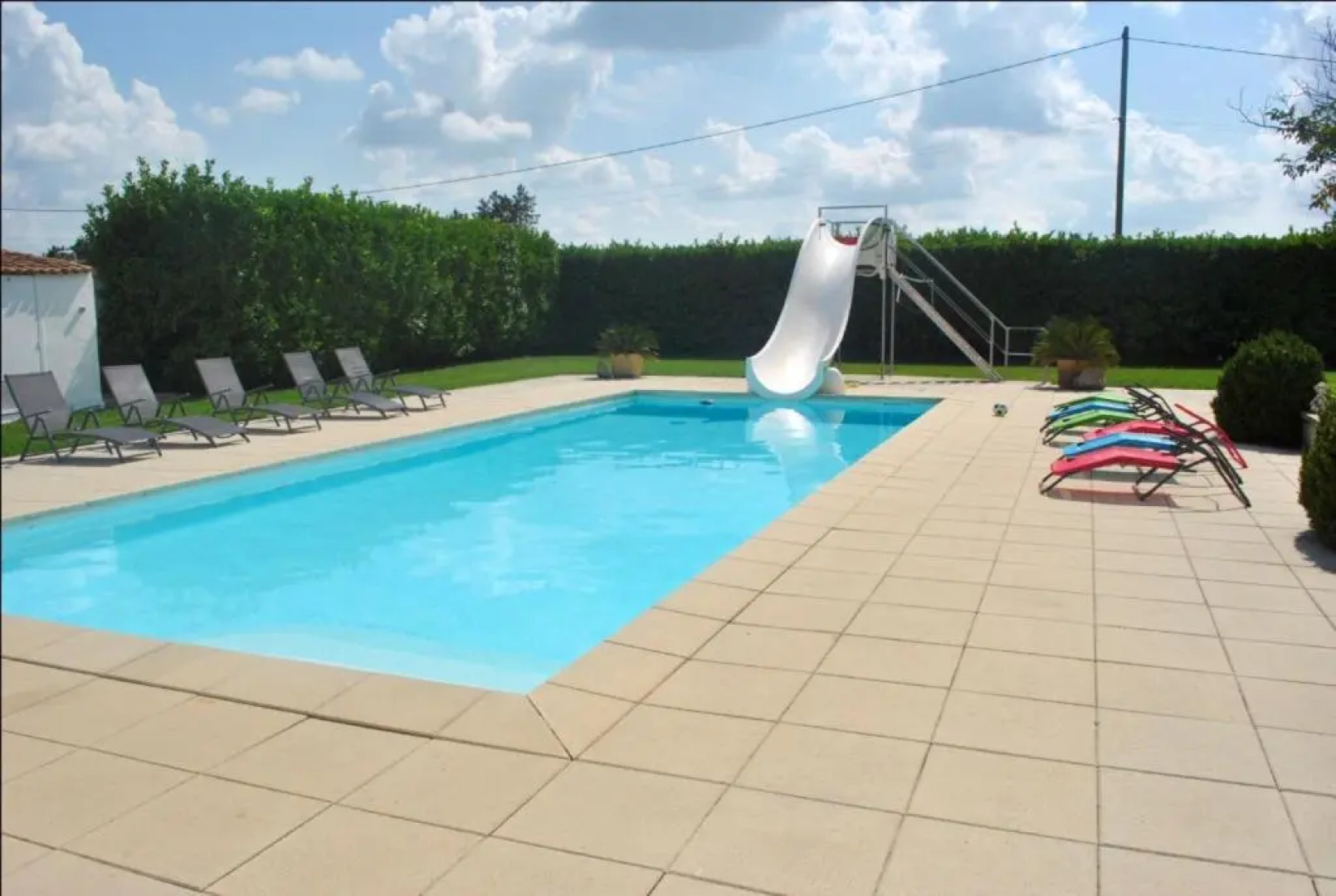 Villa With 6 Bedrooms in Meynes, With Private Pool, Enclosed Garden an