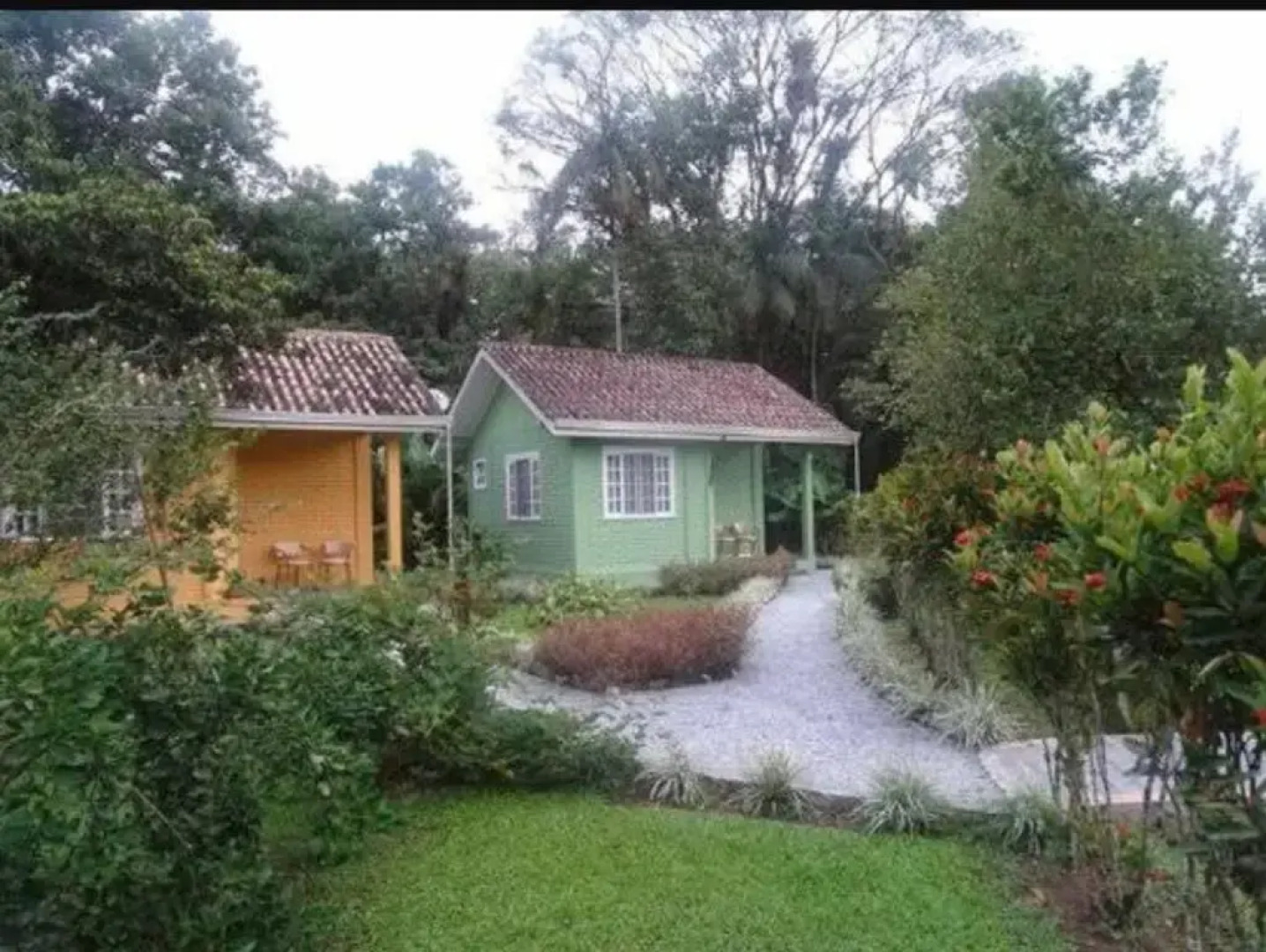 Pura Vida Residence