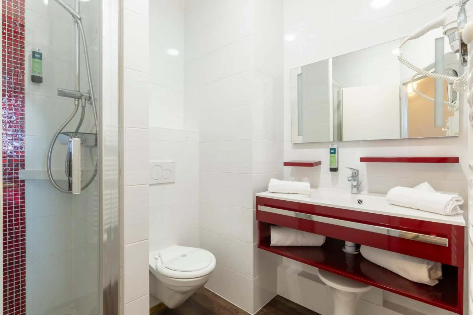 Logis Hôtel Arc en Ciel