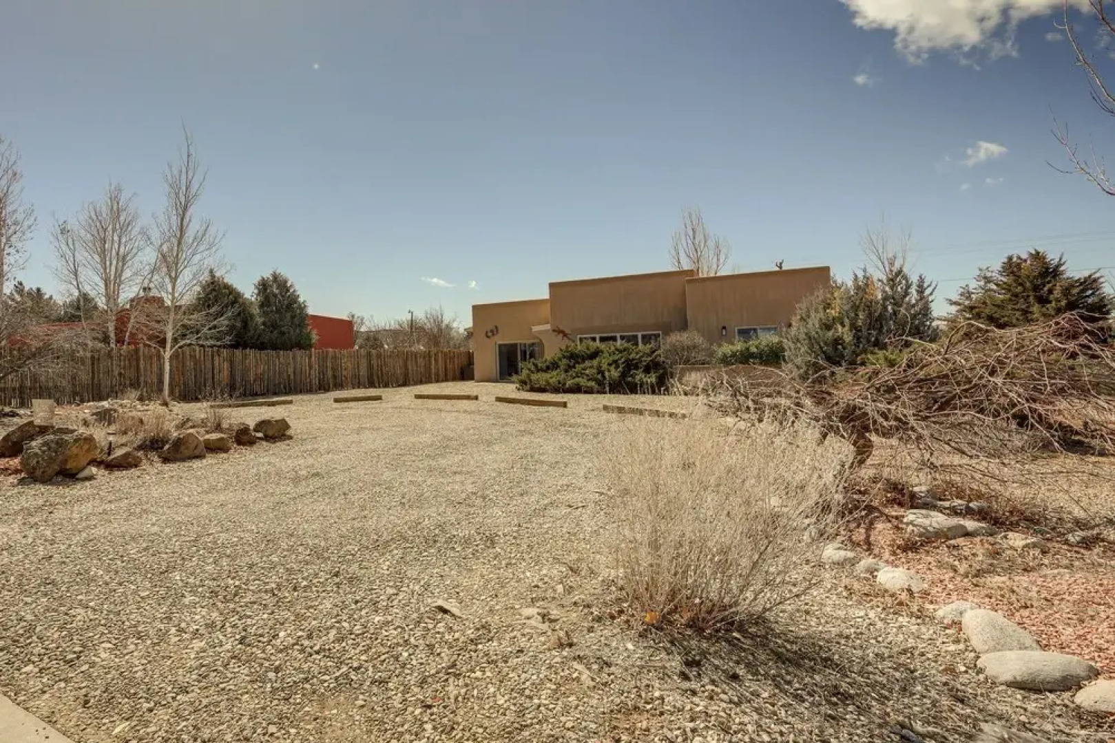 Taos Home w/ Private Hot Tub, Sauna & Gas Grill!