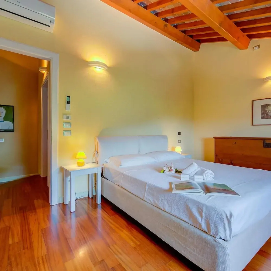 Villa Faccioli Magnolia With Shared Pool