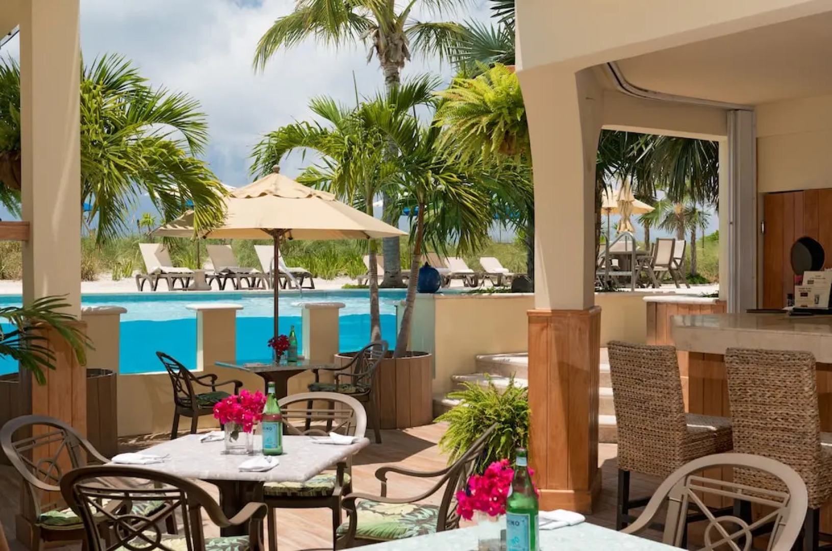 Windsong Oceanfront Villa