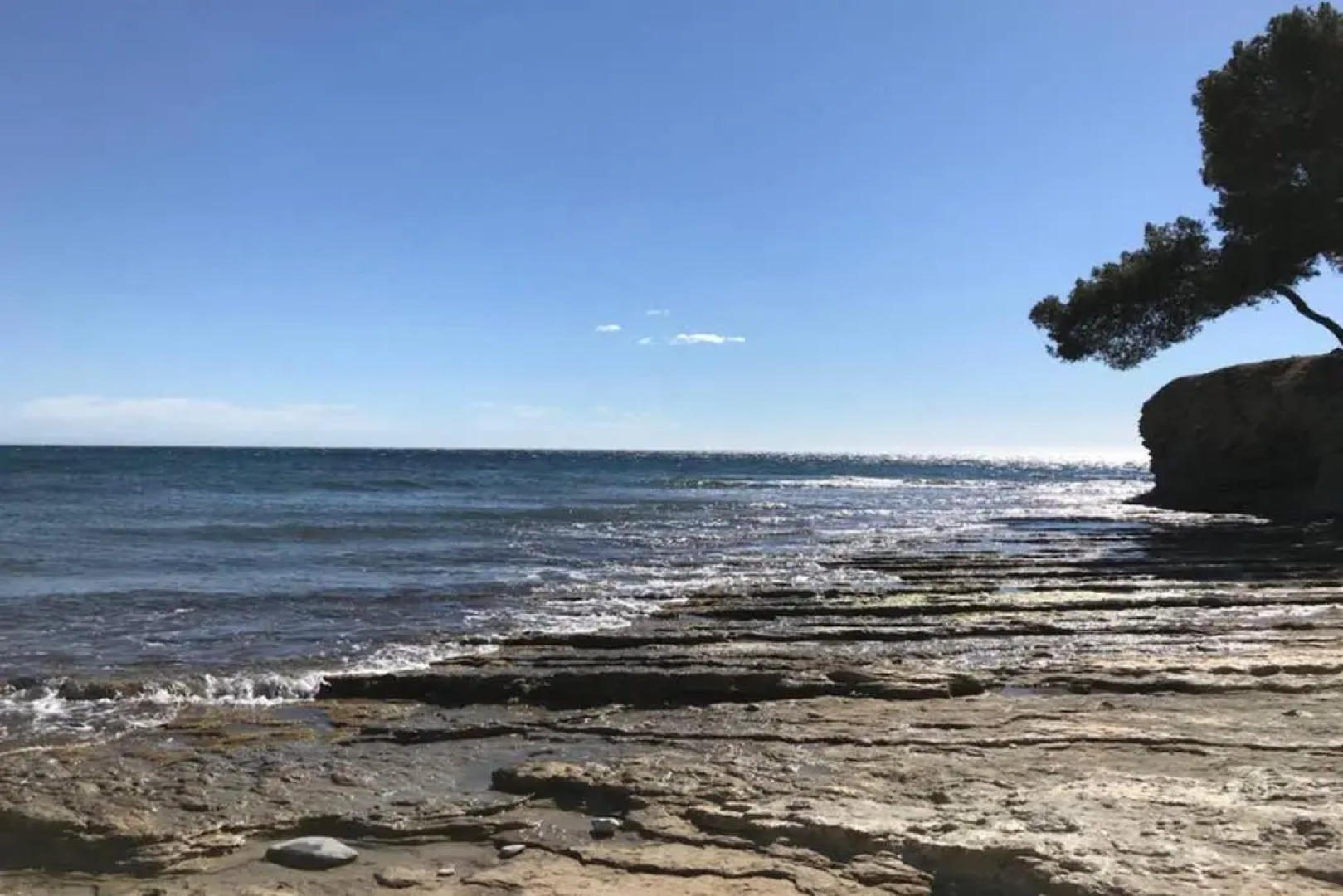 Les terrasses du Liouquet T2, piscine , parking , mer à 150 m