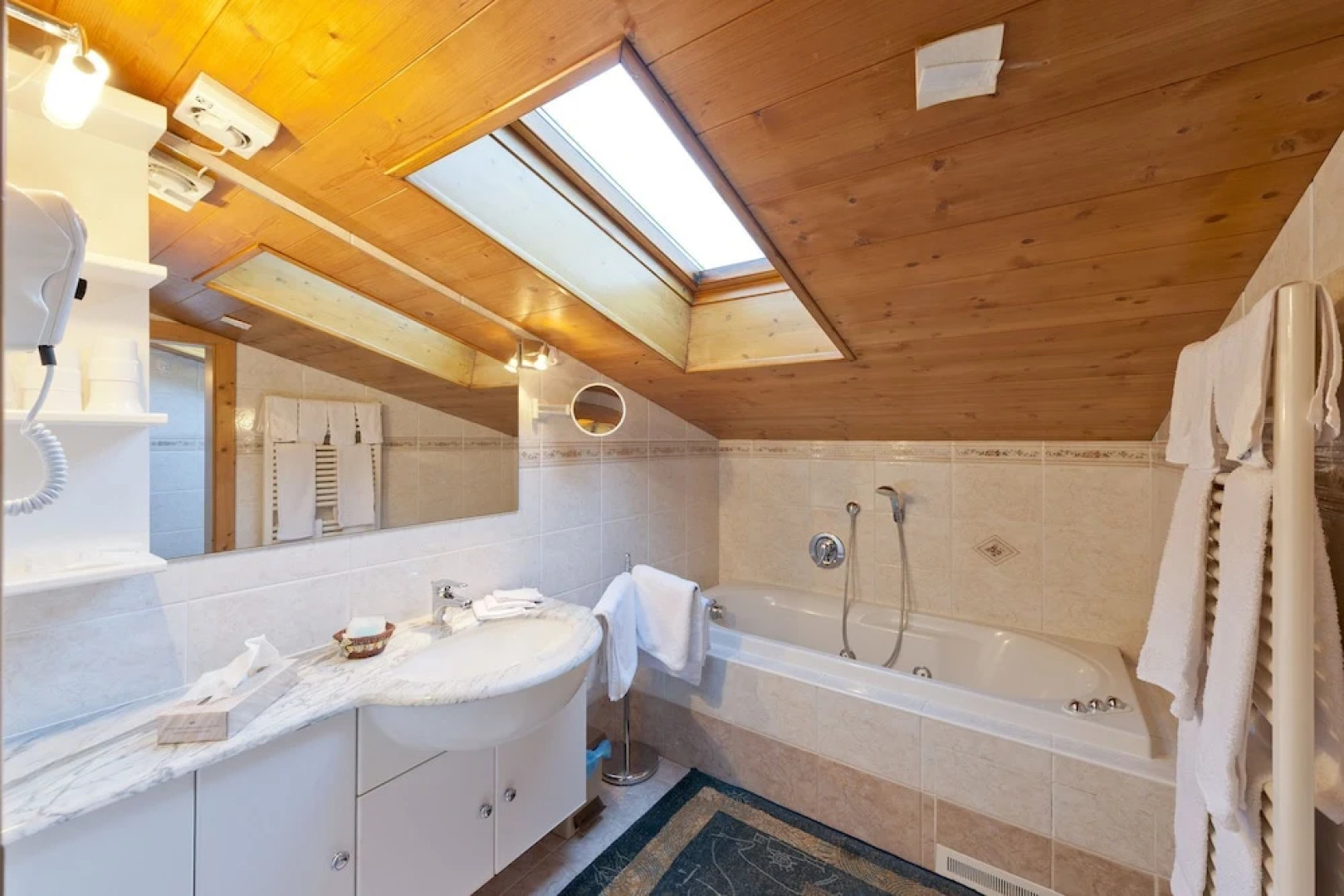 Hotel Cesa Edelweiss