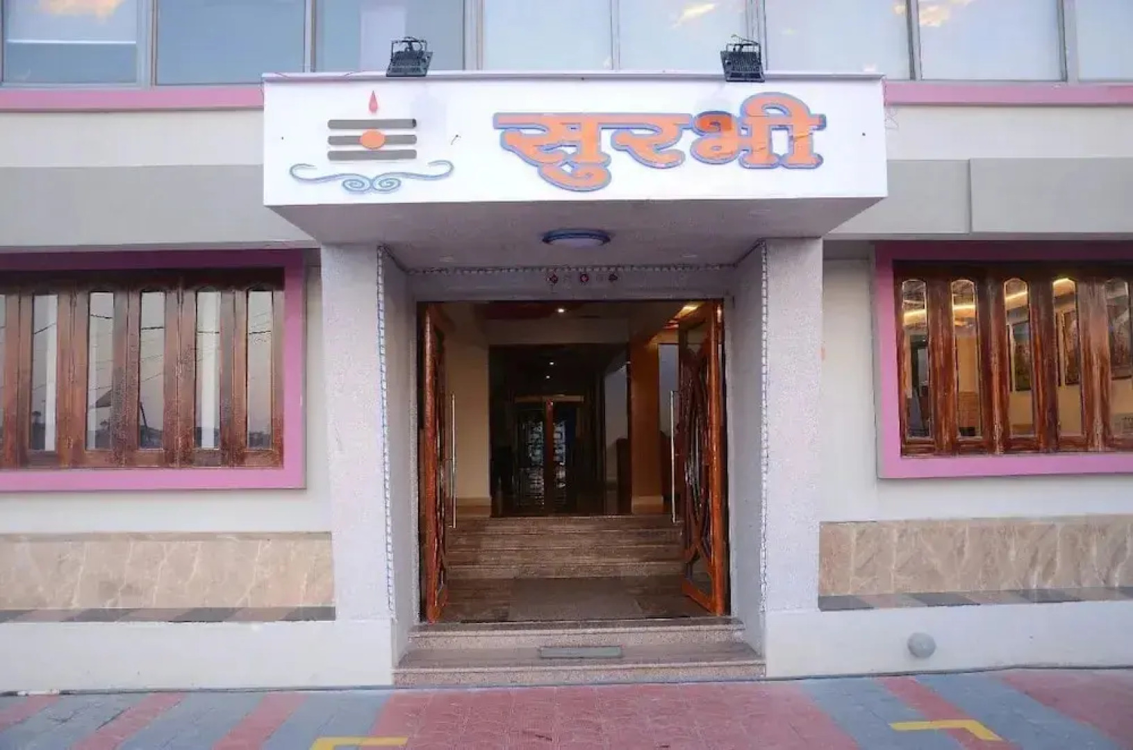 Hotel Surbhi