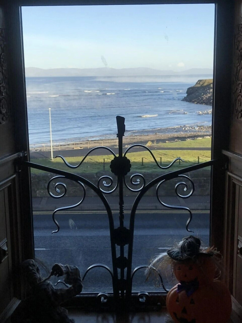 Maddens Bridge Bar & Guesthouse