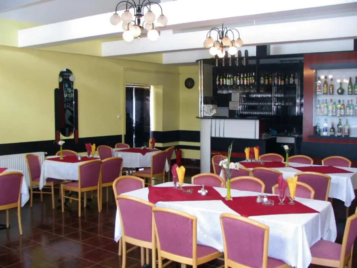 Lázár Pension & Restaurant