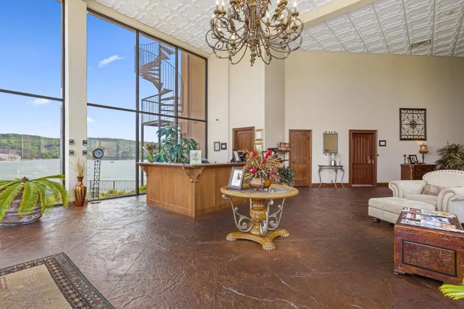 Superior 2 Bedroom Lake View Villa