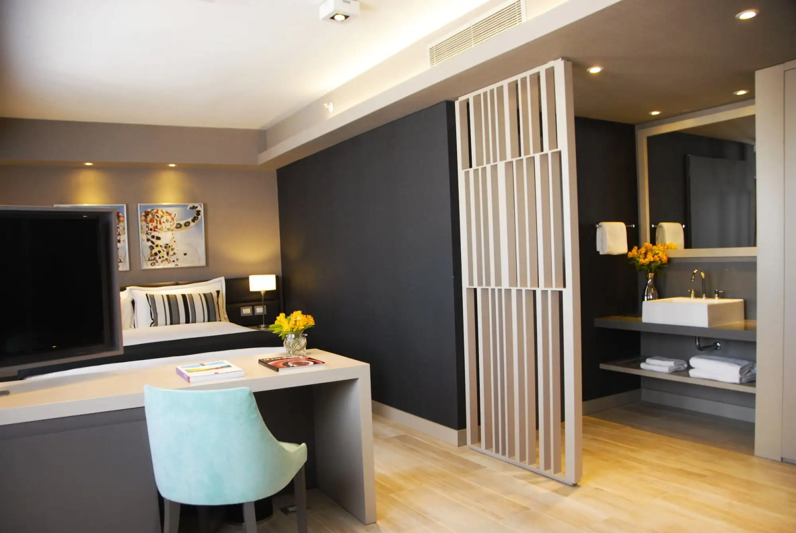 GrandView Hotel & Convention Center