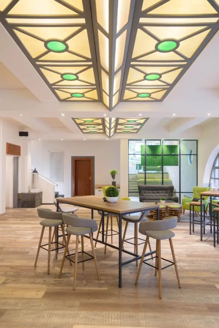 Das Ebertor Hotel & Hostel