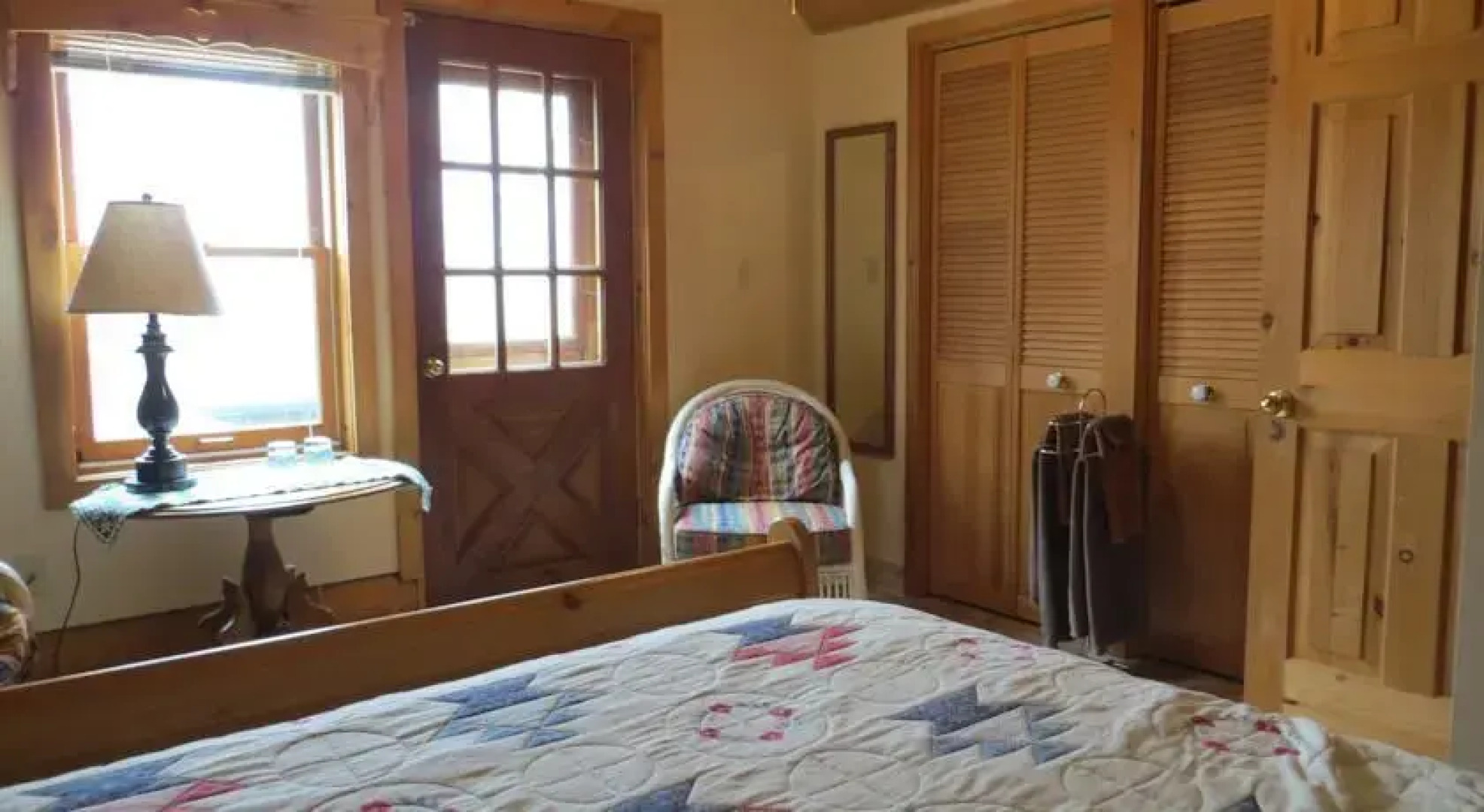 Bed & Breakfast at Chesley Lake