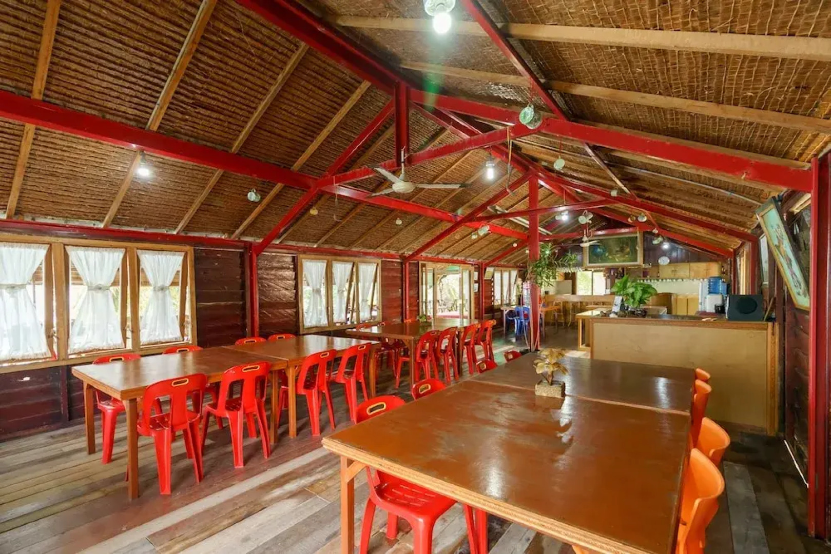 RedDoorz Syariah @ Sumur Tiga Beach Sabang