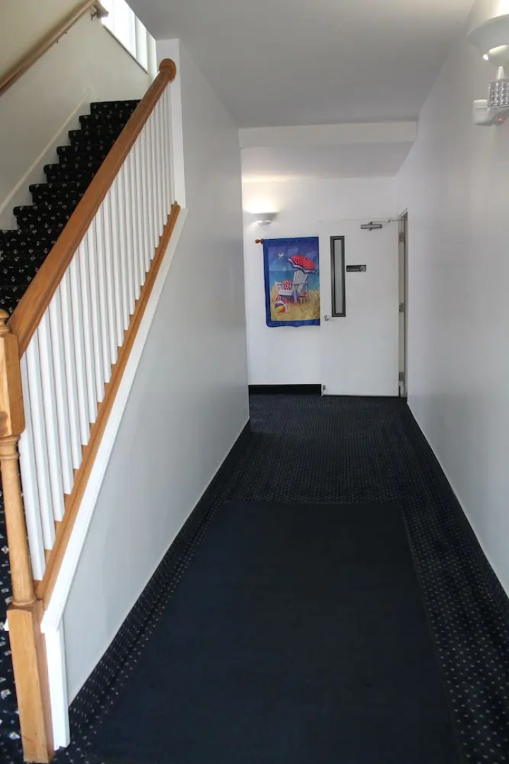 American Host Inn