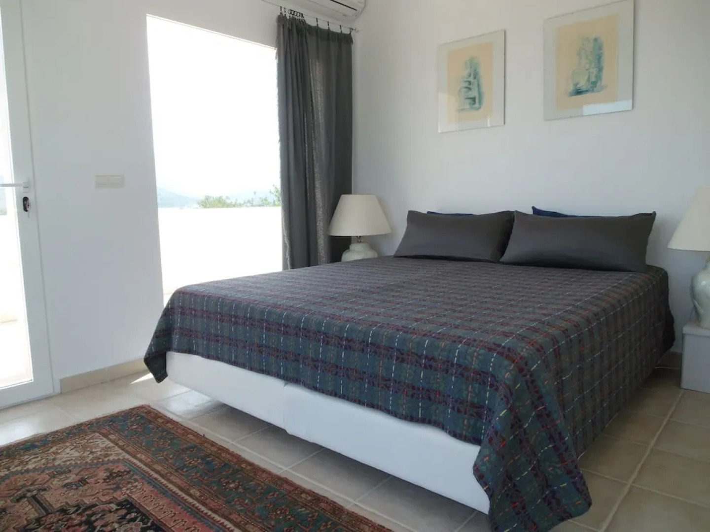 032 Villa Albardanera