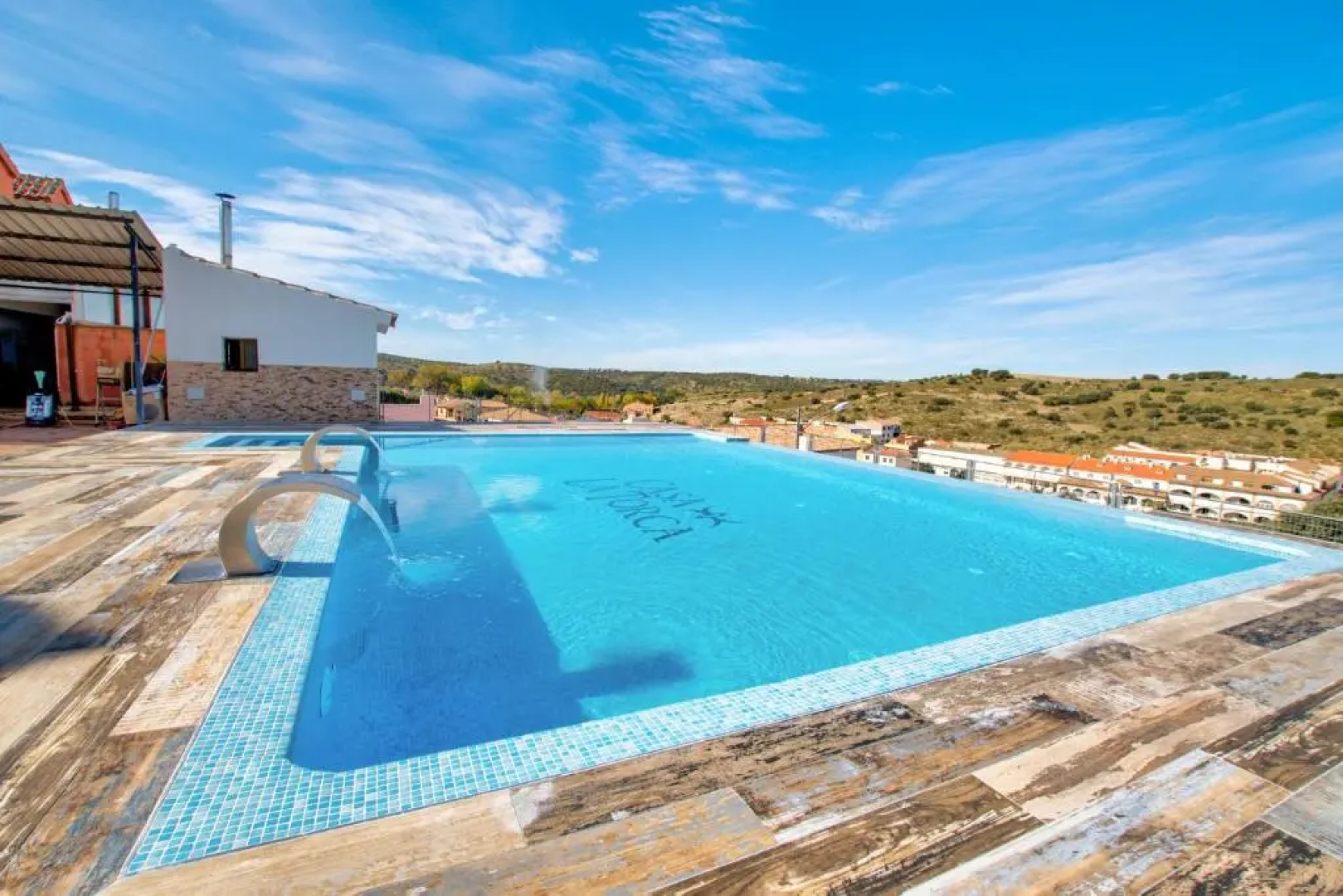 5 bedrooms villa with private pool and wifi at Ruidera