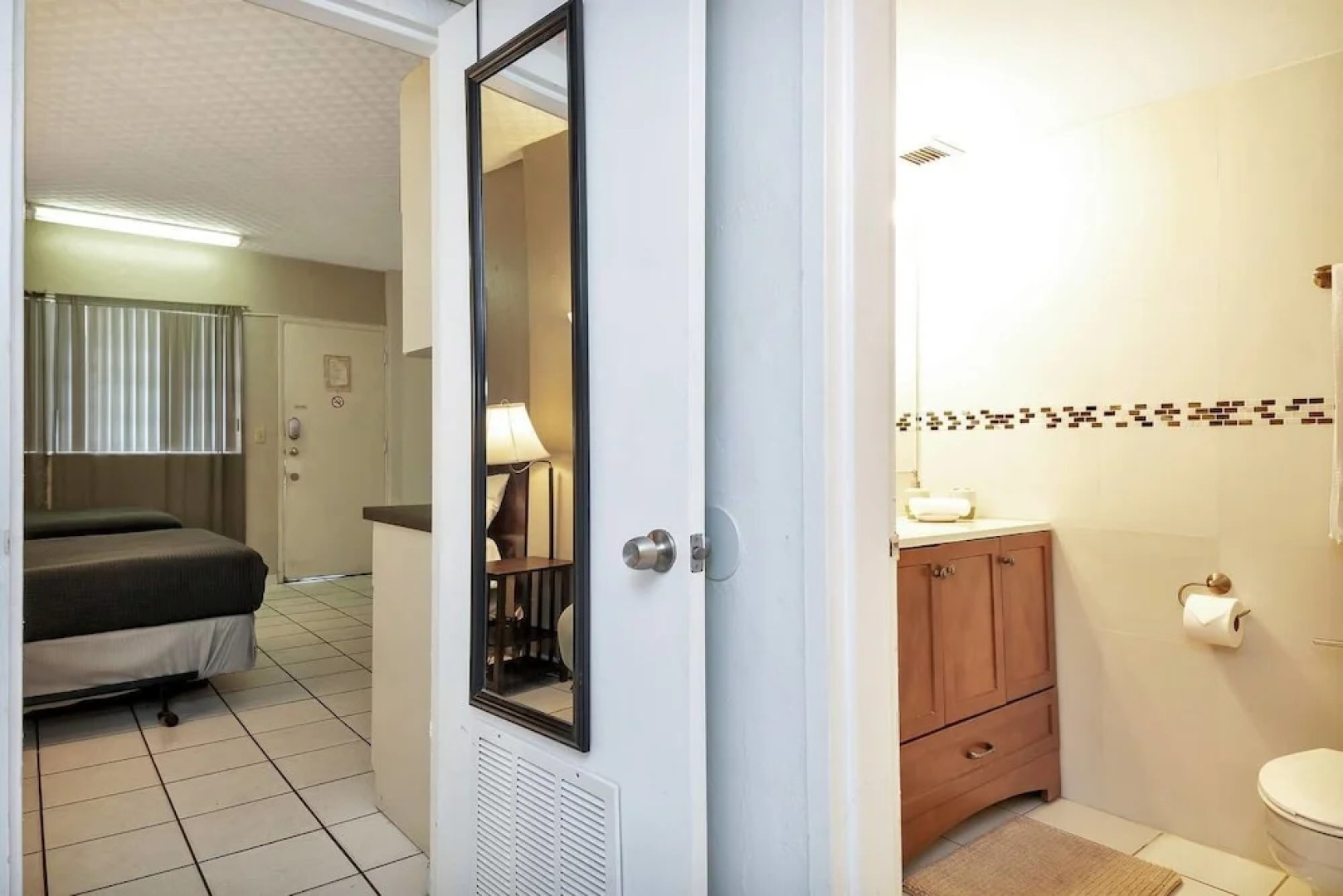 Lovely Apartment, Hallandale Beach!!!