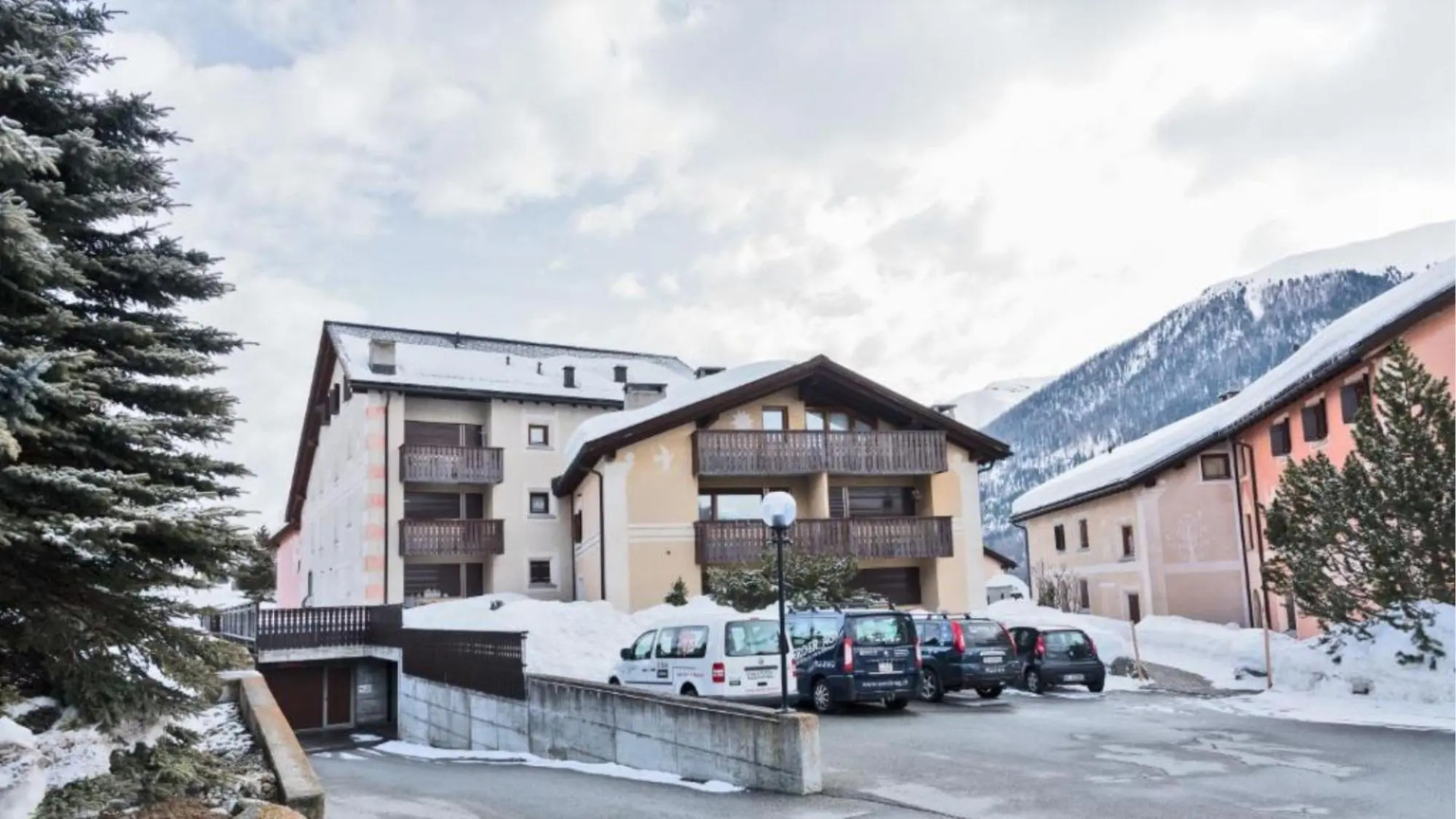 Chesa Dmuretta - Madulain