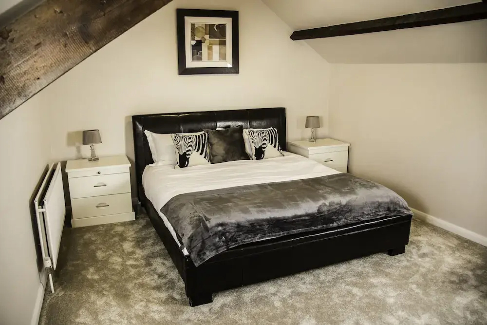 The Old Granary - Holiday Cottage