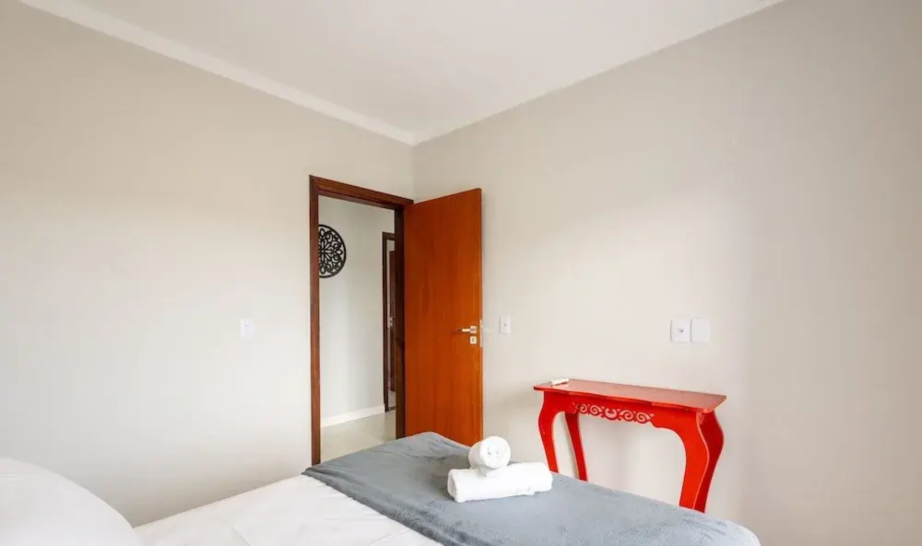 House With Pool and Barbecue Ekd0397