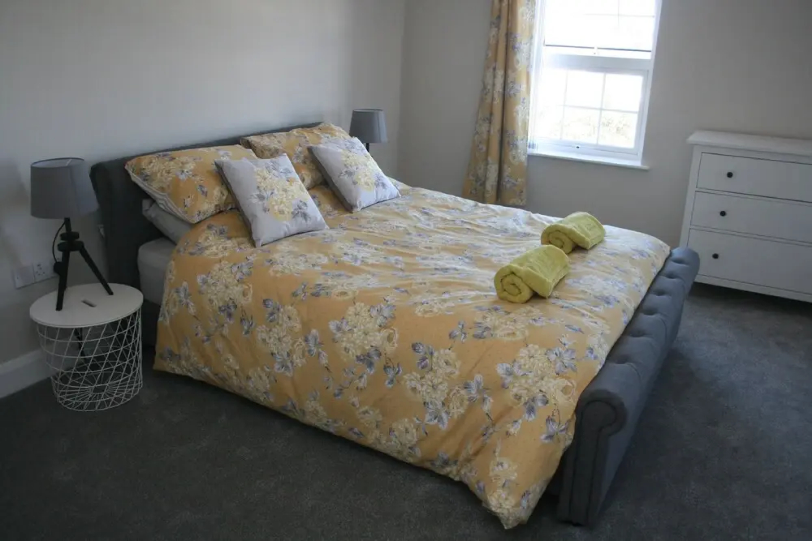 In the Heart of Portrush - 4 Beds
