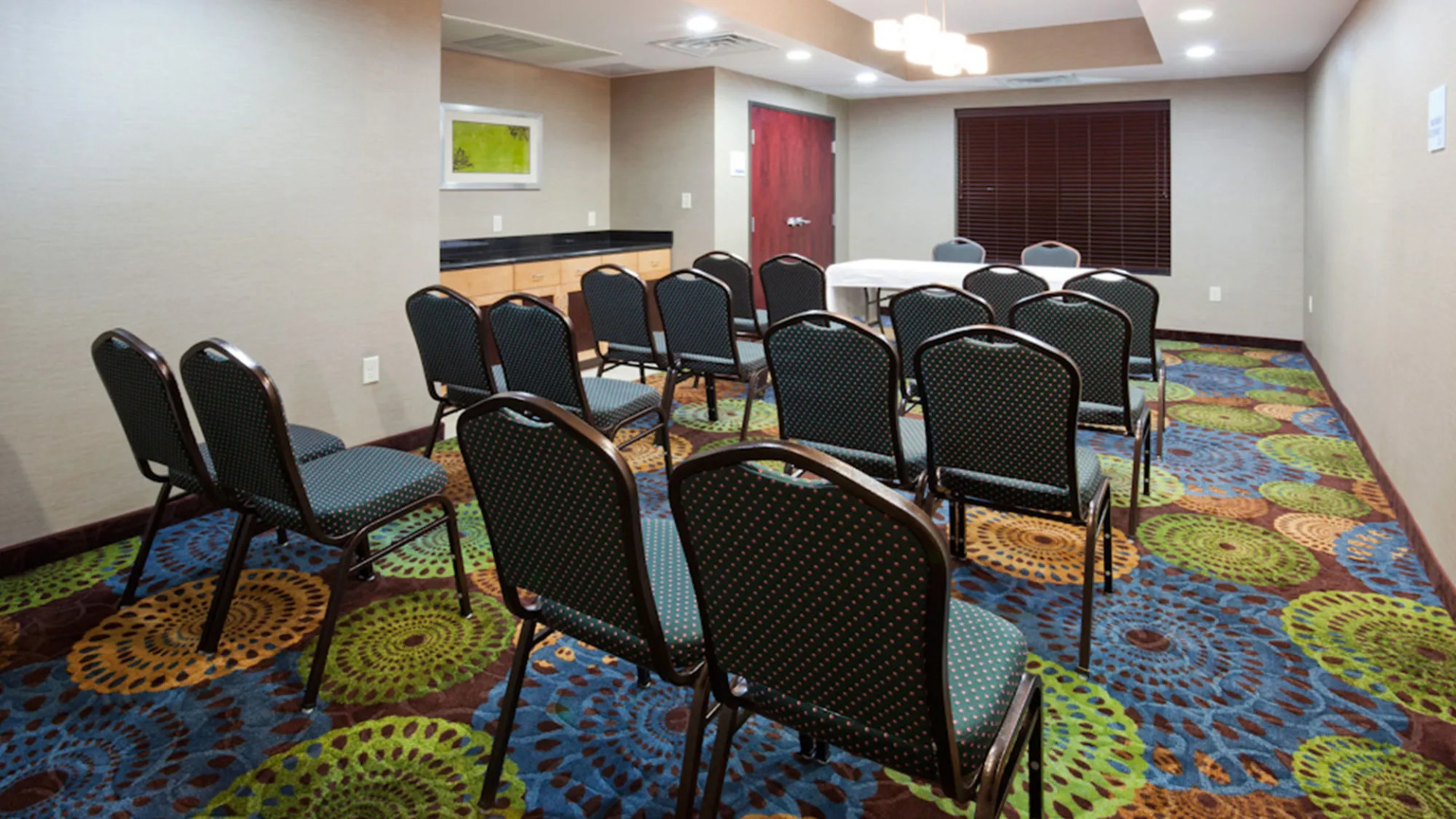 Holiday Inn Express & Suites Rochester – Mayo Clinic Area by IHG