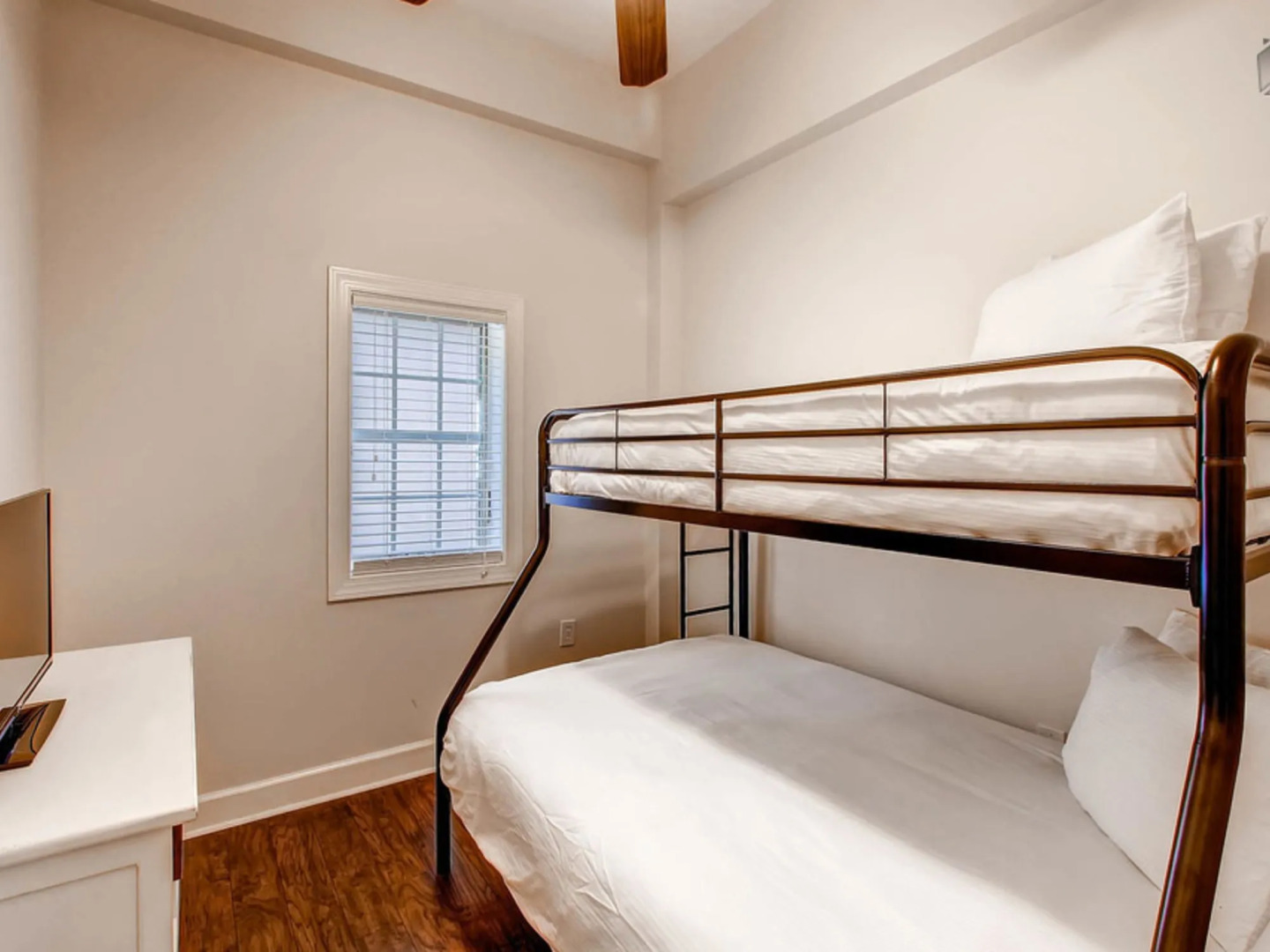 The Newcastle by RedAwning