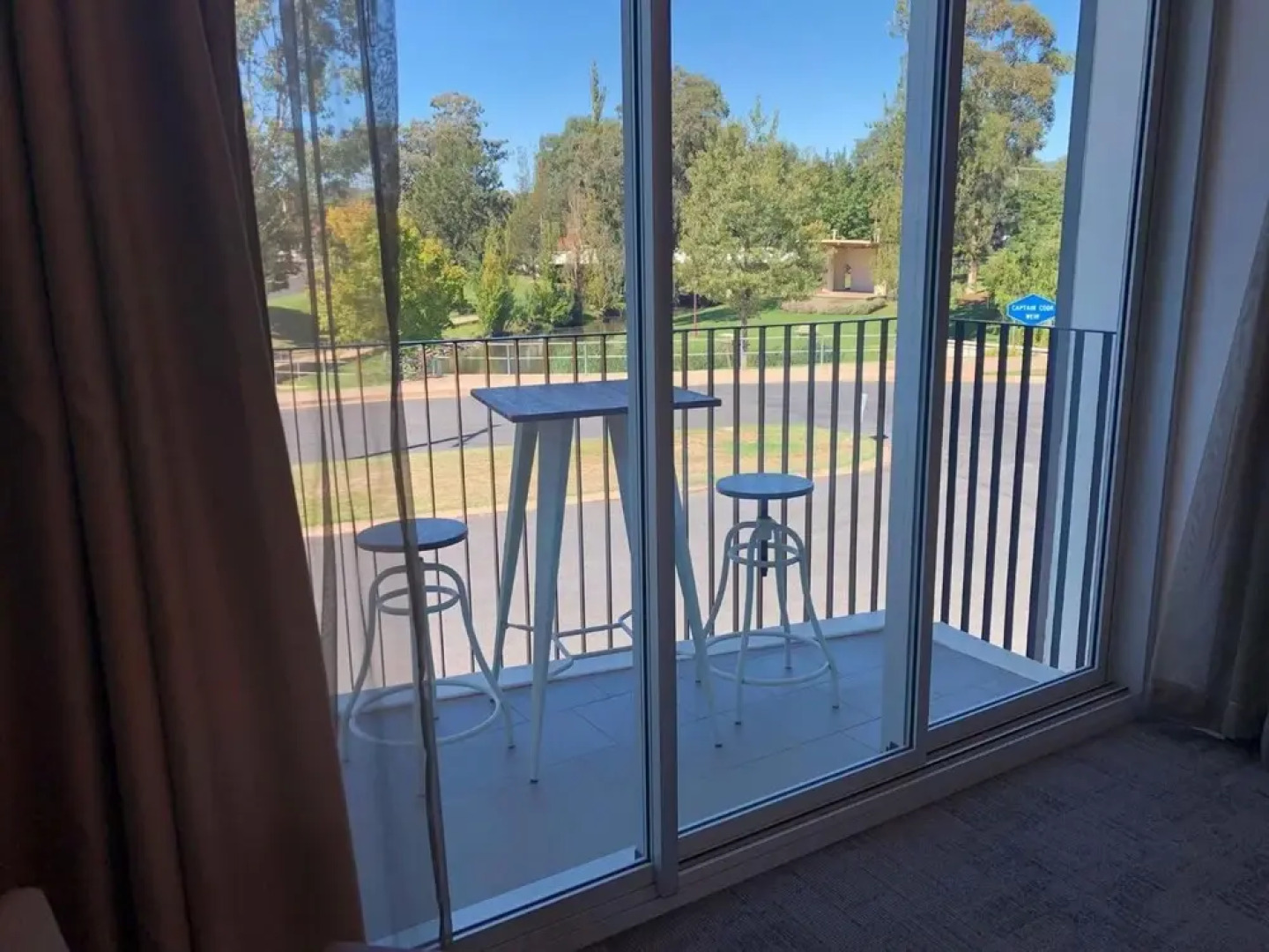 Young Federation Motor Inn