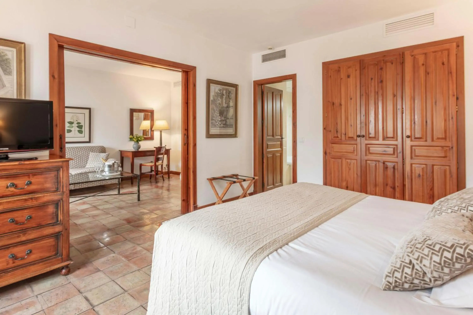 Hotel Puerta de la Luna