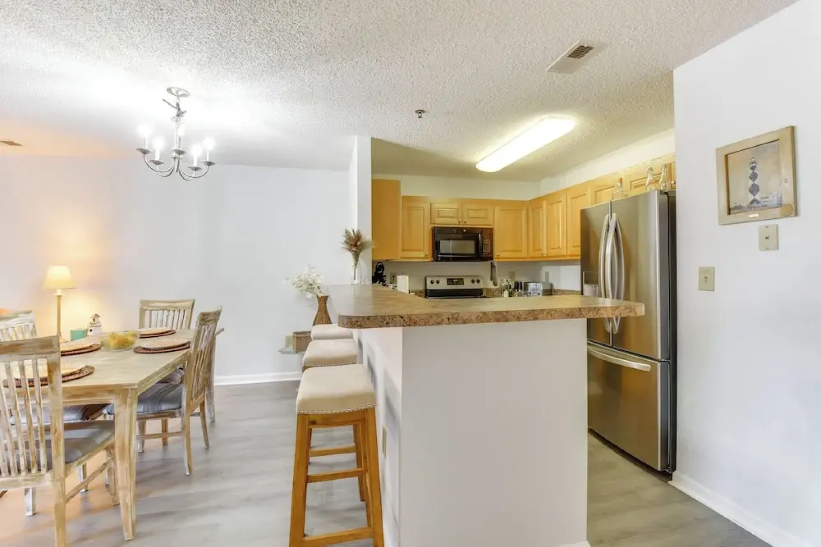 Scenic Outdoor Space: Lake Keowee Retreat!